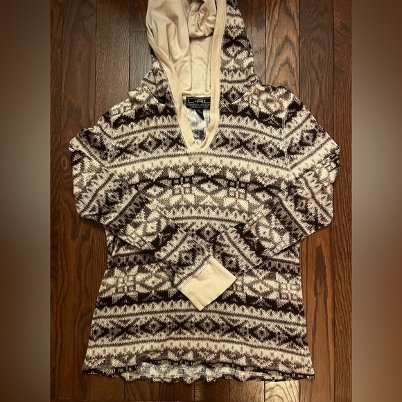 Polo Ralph Lauren Tops - Laurent Active by Ralph Lauren Vintage Pattern Long sleeve Woman’s Size XL